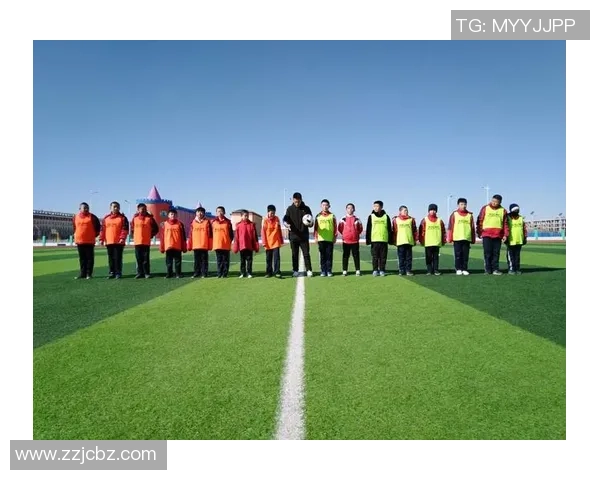 小学童的绿茵梦想与足球球星牵手成长的奇妙故事