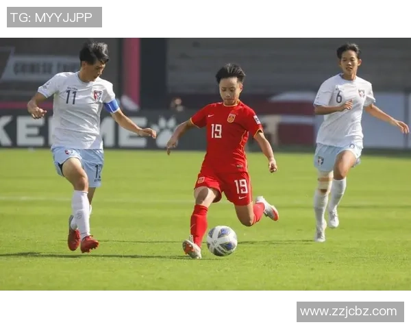 魅力无限的女足明星火辣登场